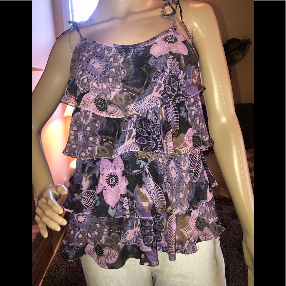100% Silk Women’s Ruffle Sleeveless Blouse Small